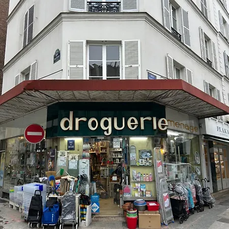 Typique Montmartre Parigi